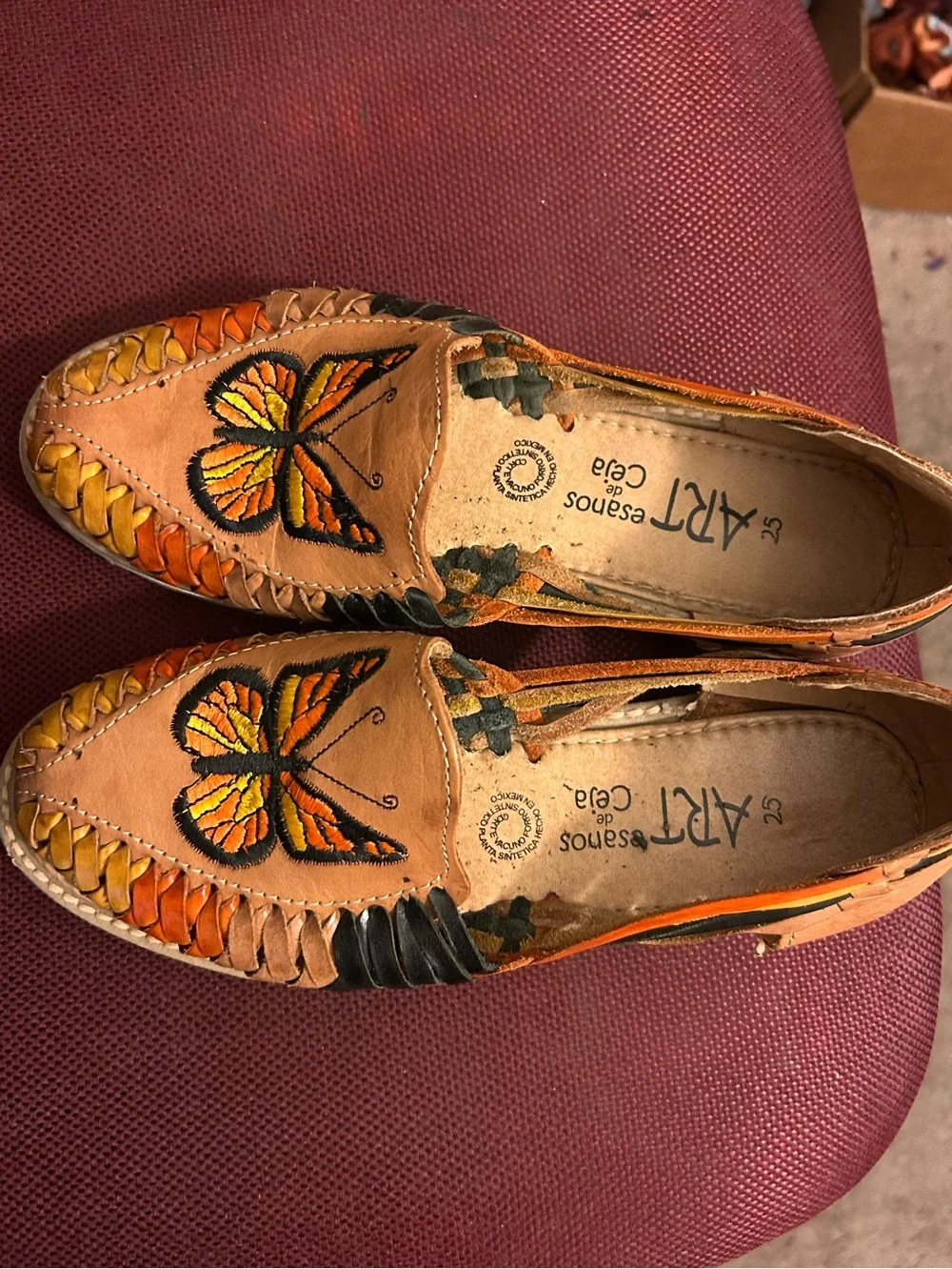 N/A handcrafted leather